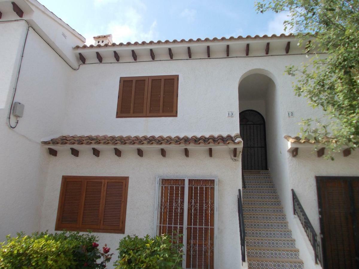 Cosy Bungalow Near Beach Torrevieja Exterior foto